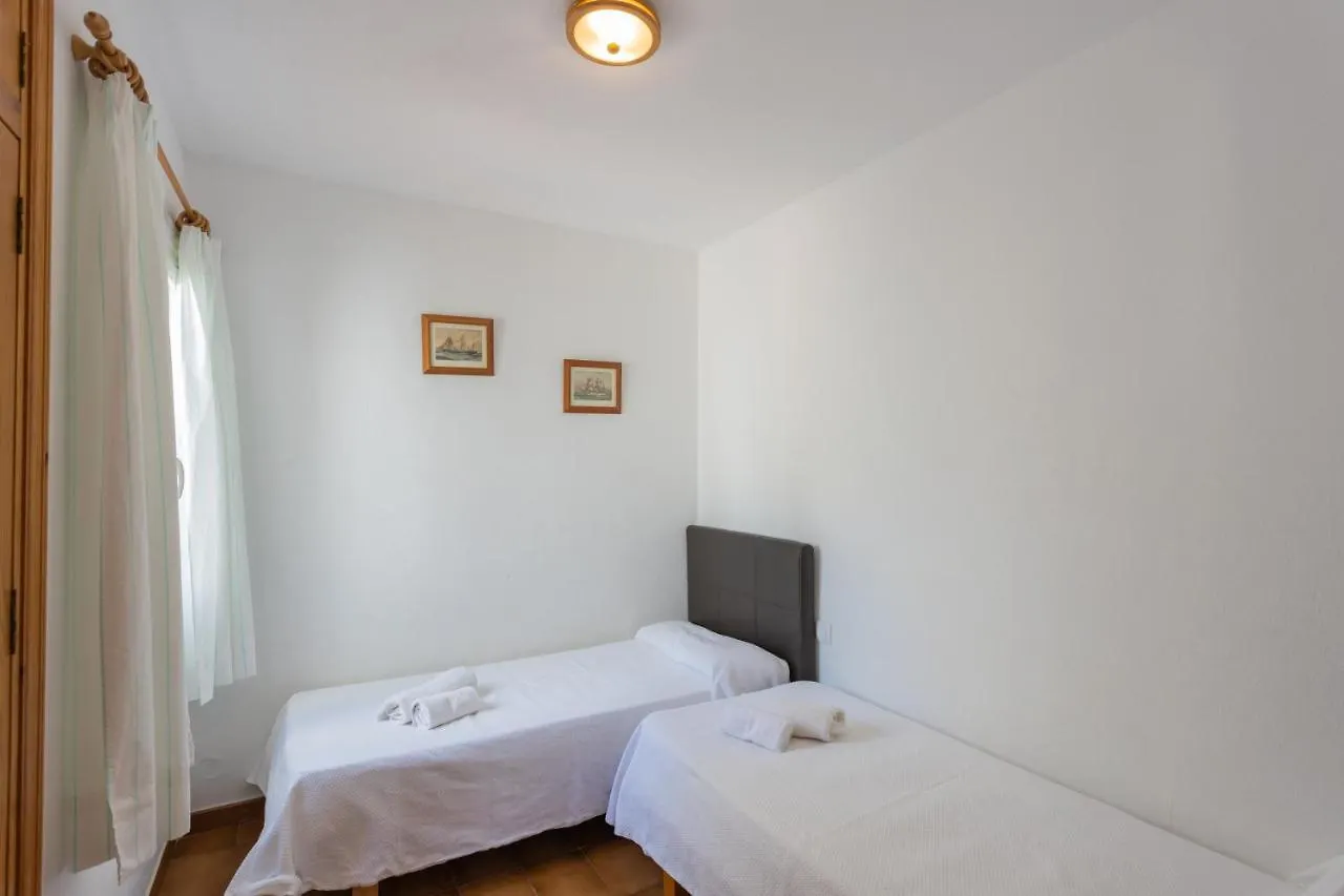 Villas 83A/B Nord, Sud, Son Bou 0*,  España