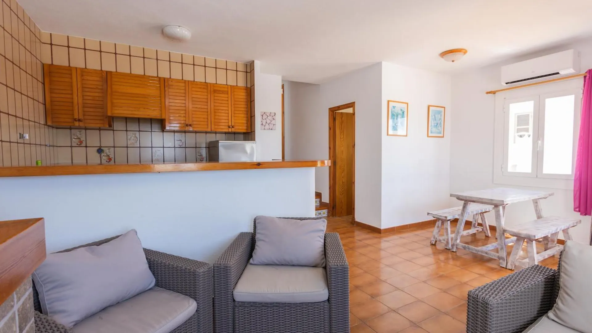 Сasa de vacaciones Villas 83A/B Nord, Sud, Son Bou
