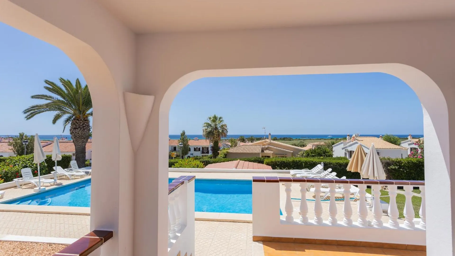 Сasa de vacaciones Villas 83A/B Nord, Sud, Son Bou