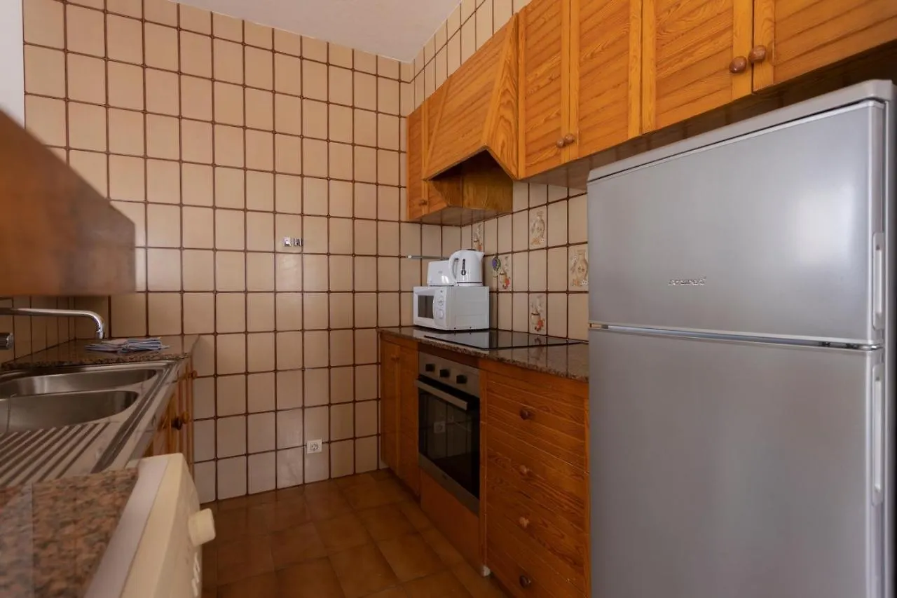 Villas 83A/B Nord, Sud, Son Bou
